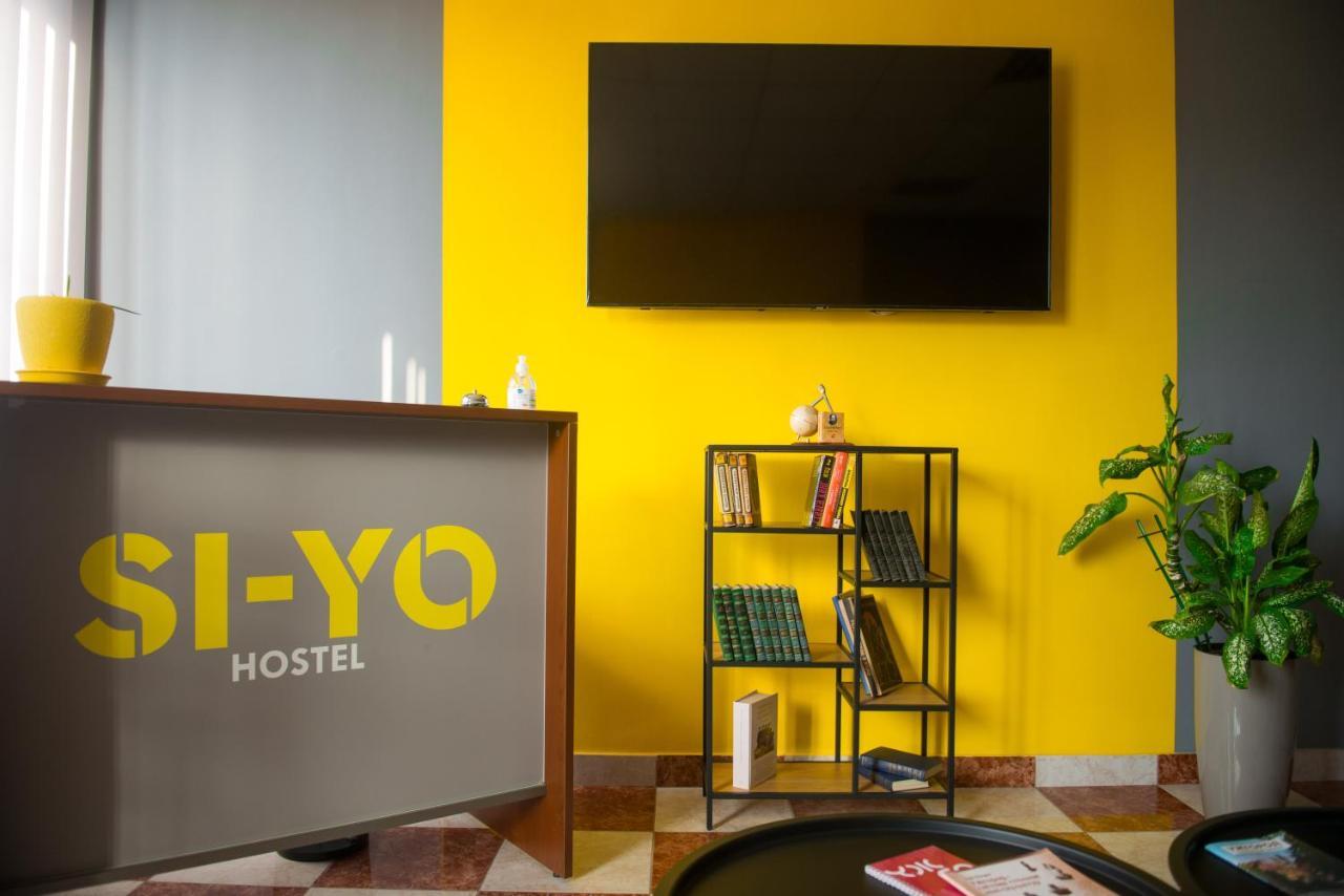 Si-Yo Hostel Oujhorod Extérieur photo