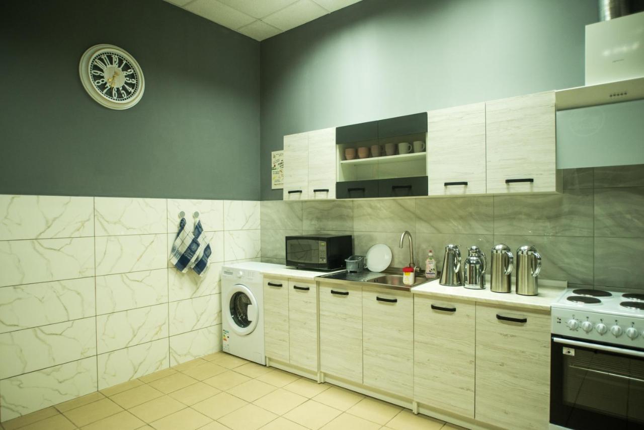 Si-Yo Hostel Oujhorod Extérieur photo