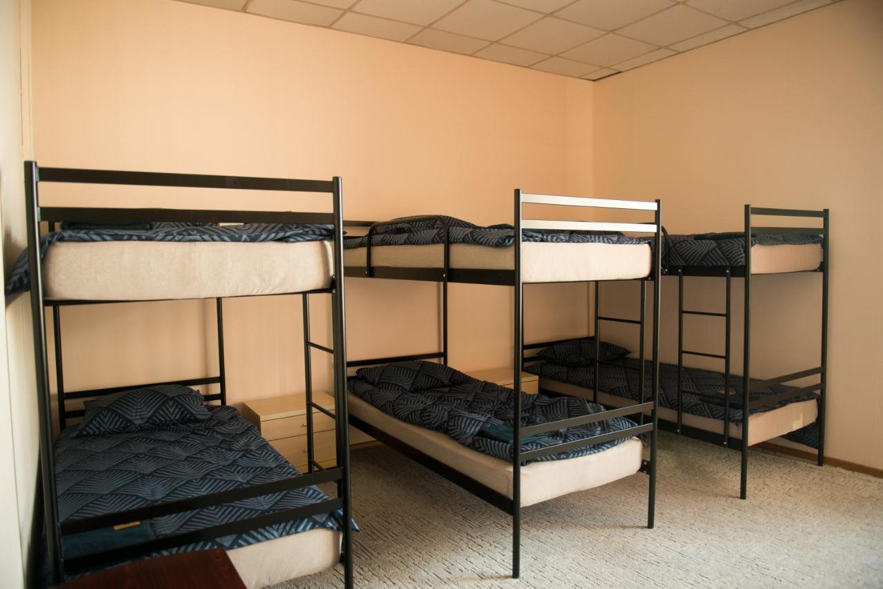 Si-Yo Hostel Oujhorod Extérieur photo